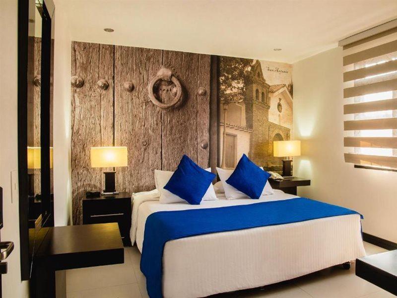 Aw Hotel Puerta De San Antonio Cali Exterior photo