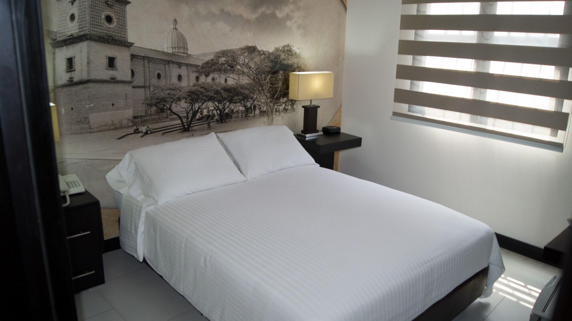 Aw Hotel Puerta De San Antonio Cali Exterior photo