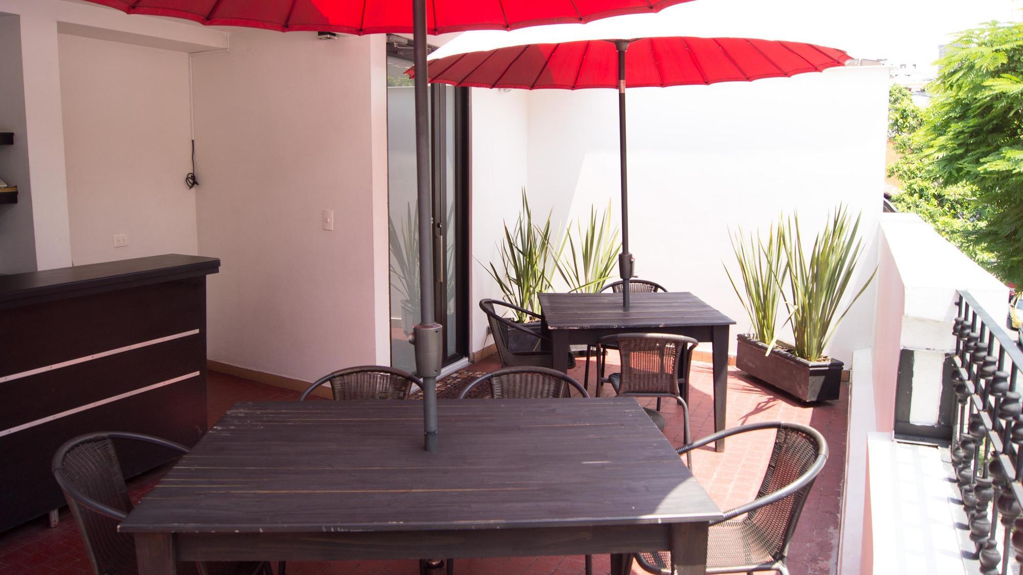 Aw Hotel Puerta De San Antonio Cali Exterior photo