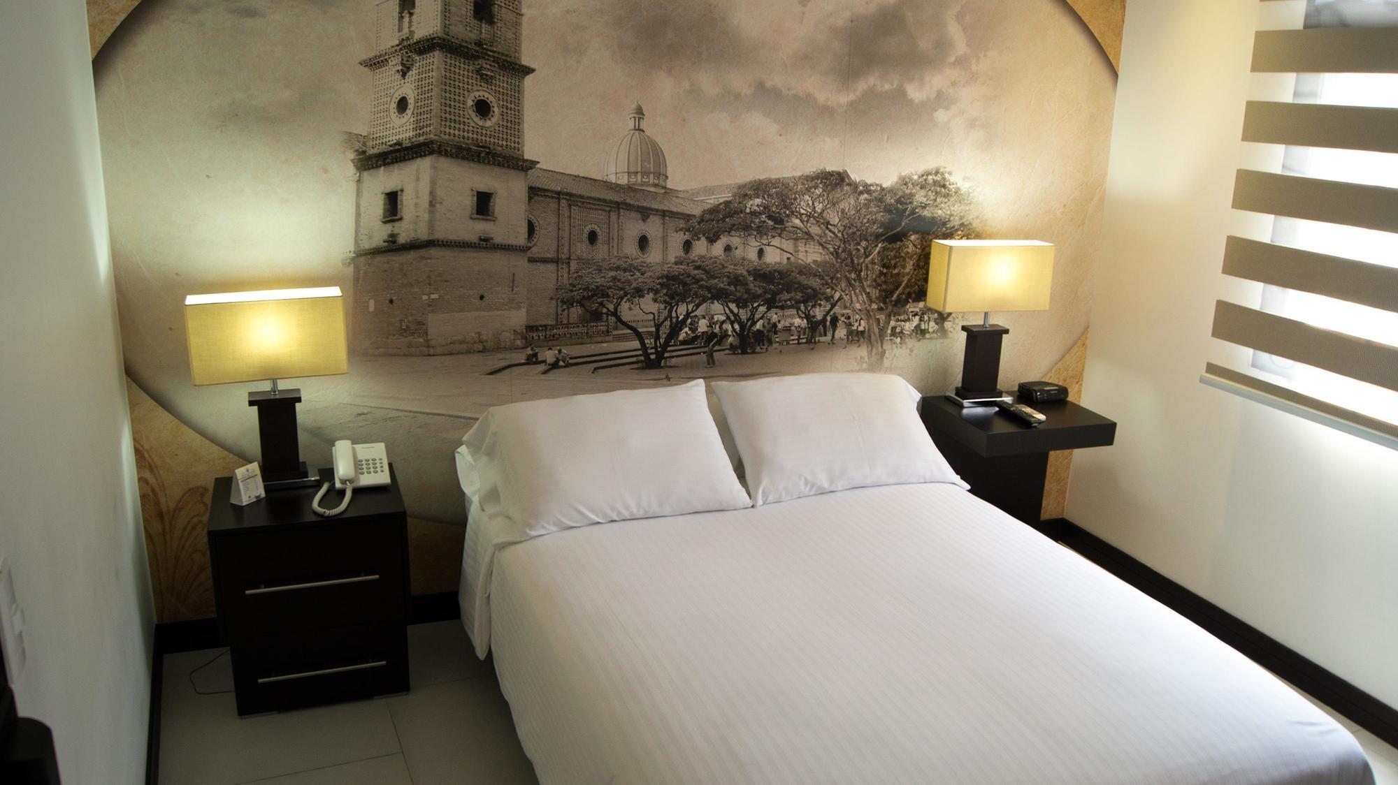Aw Hotel Puerta De San Antonio Cali Exterior photo