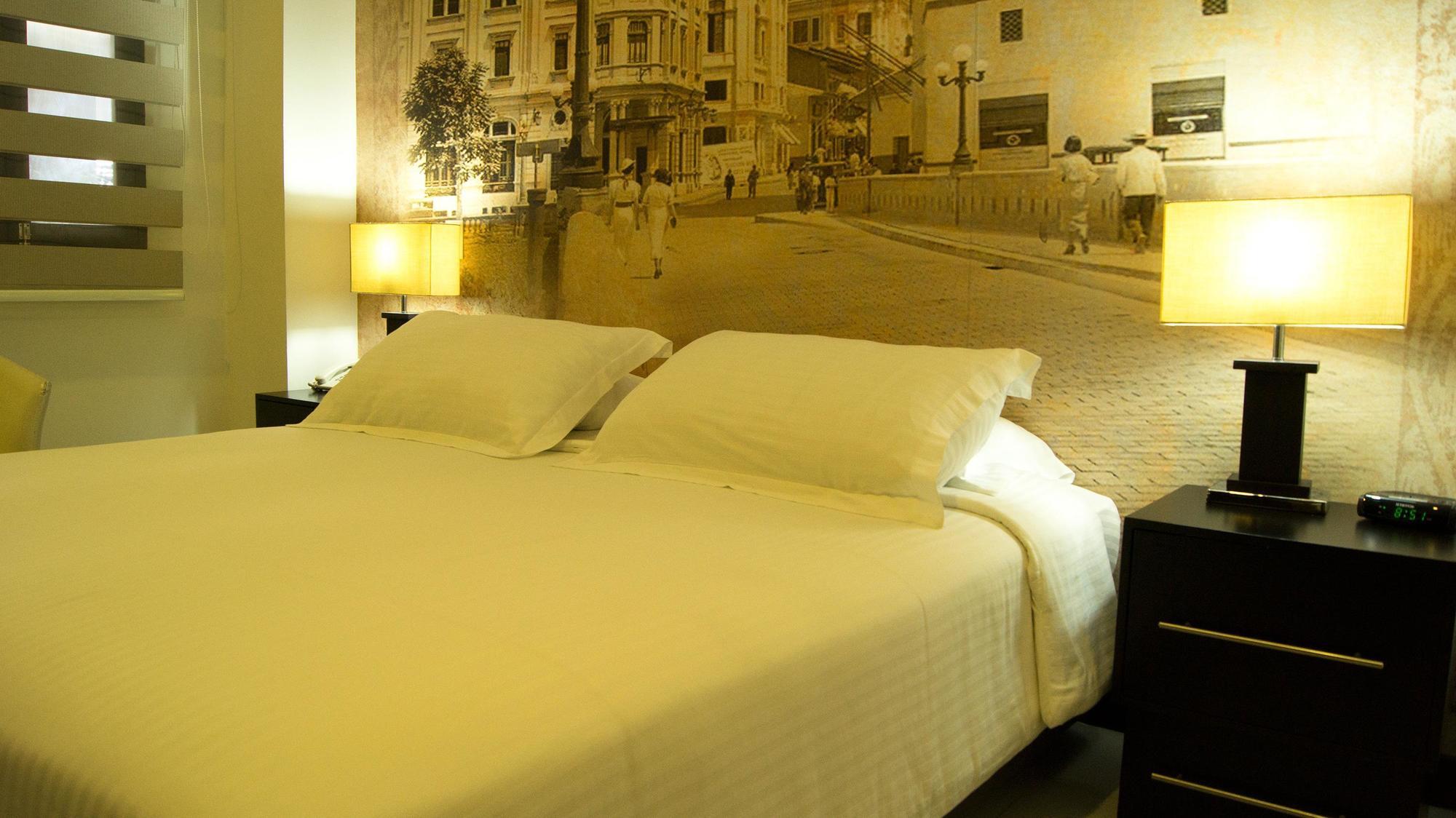 Aw Hotel Puerta De San Antonio Cali Exterior photo